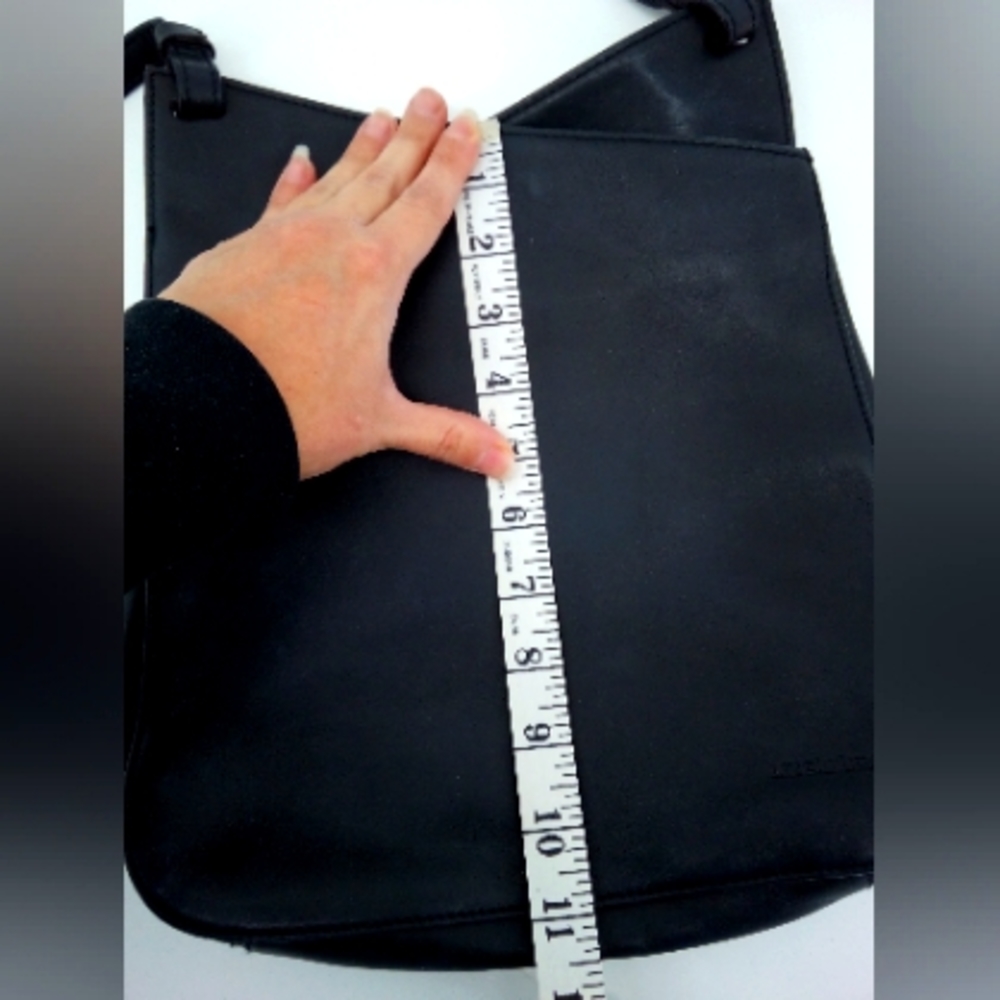 Vintage Leather Co. Liz Claiborne Black Genuine Leather Shoulder Bag Work VTG - Picture 10 of 15